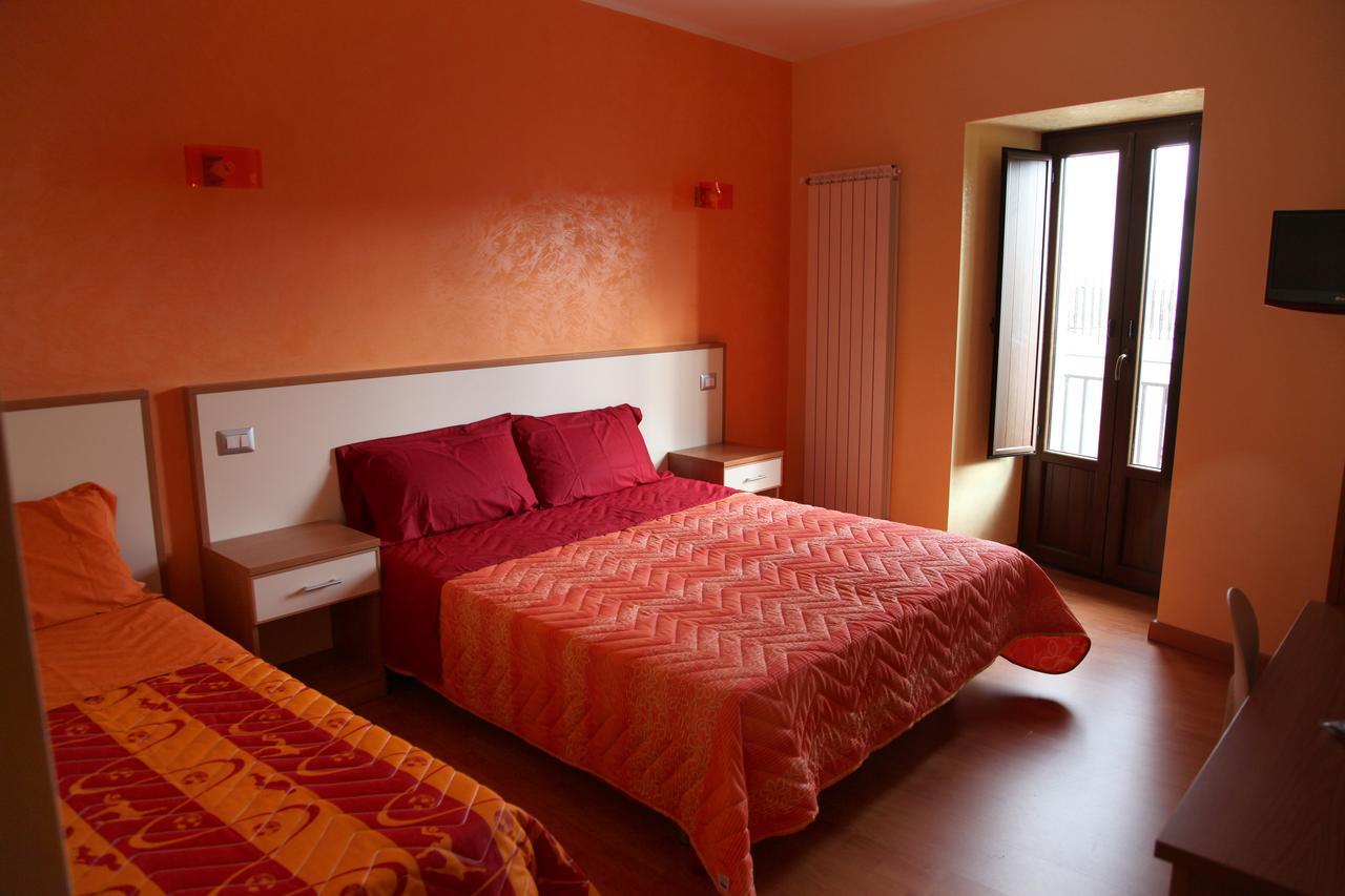 B&B Del Corso Gangi Dış mekan fotoğraf