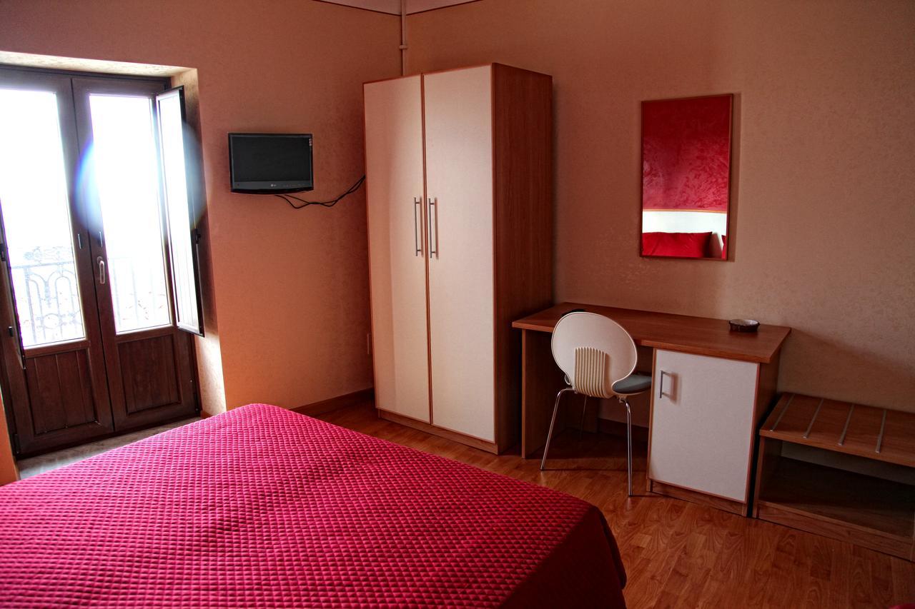 B&B Del Corso Gangi Dış mekan fotoğraf