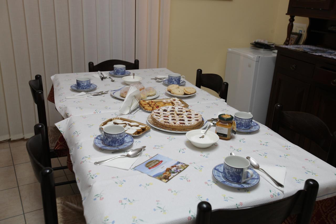 B&B Del Corso Gangi Dış mekan fotoğraf