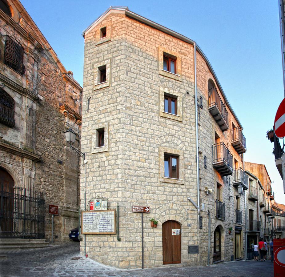 B&B Del Corso Gangi Dış mekan fotoğraf